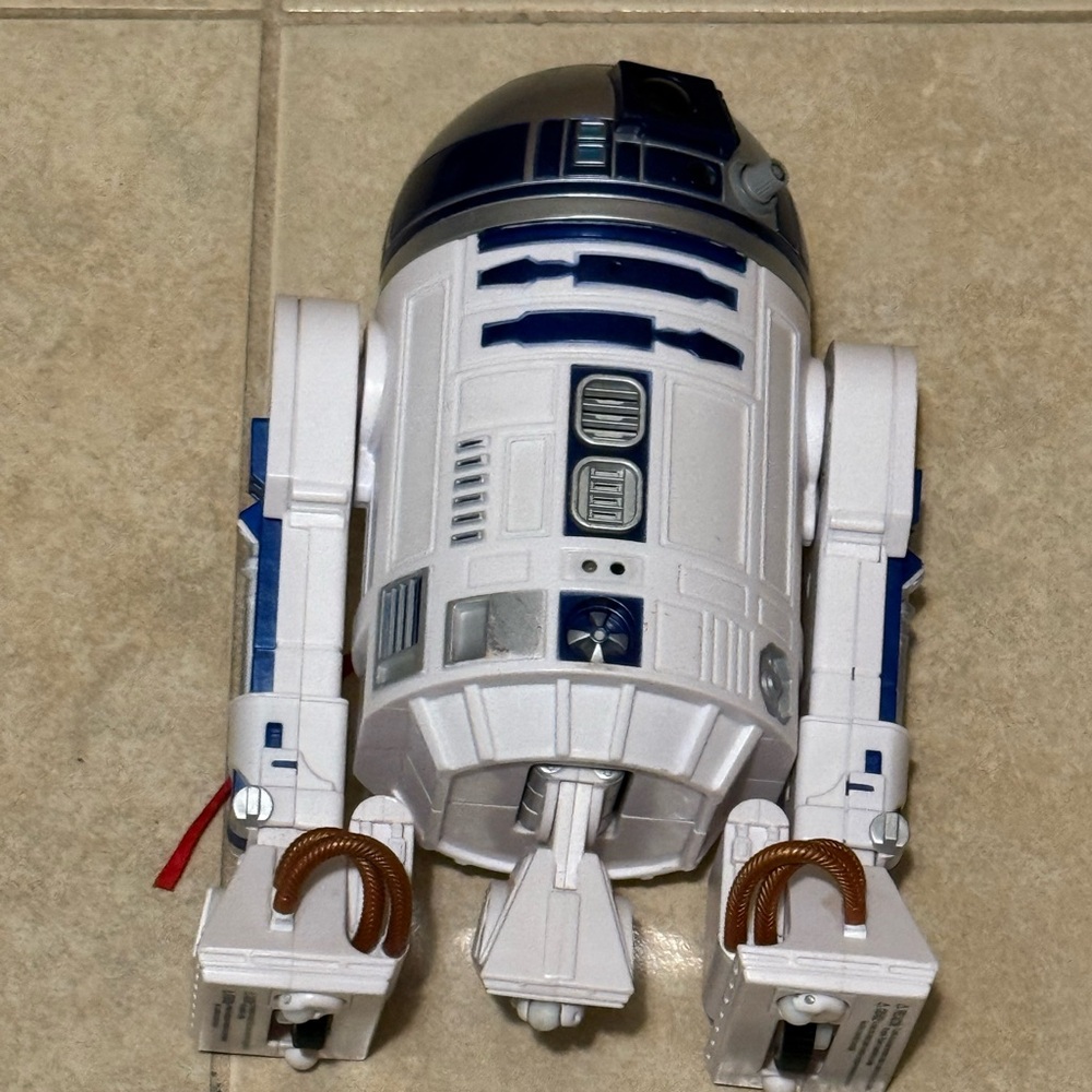 Hasbro 2016 Star Wars Smart R2-D2 10” Toy Robot .